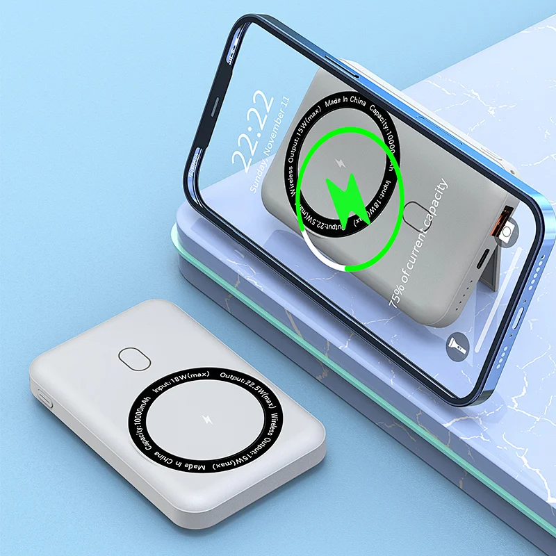 Magnetic Wireless 10000mAh 20W PD+QC Power Bank with Phone Stand