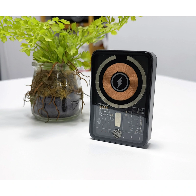 Banco de energía inalámbrico magnético de 10000 mAh con cable