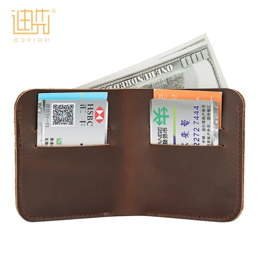 cartera con cadena