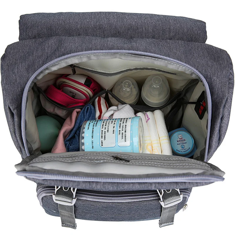 Hot selling fashion pre-design waterproof large capacity multifonctionnal usb baby mummy bag