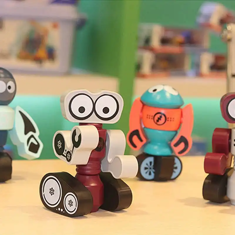 Magnetic Twin Robot Toys