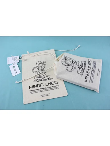 drawstring dust bag