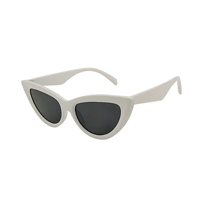 woman fashion sunglasses - cateye