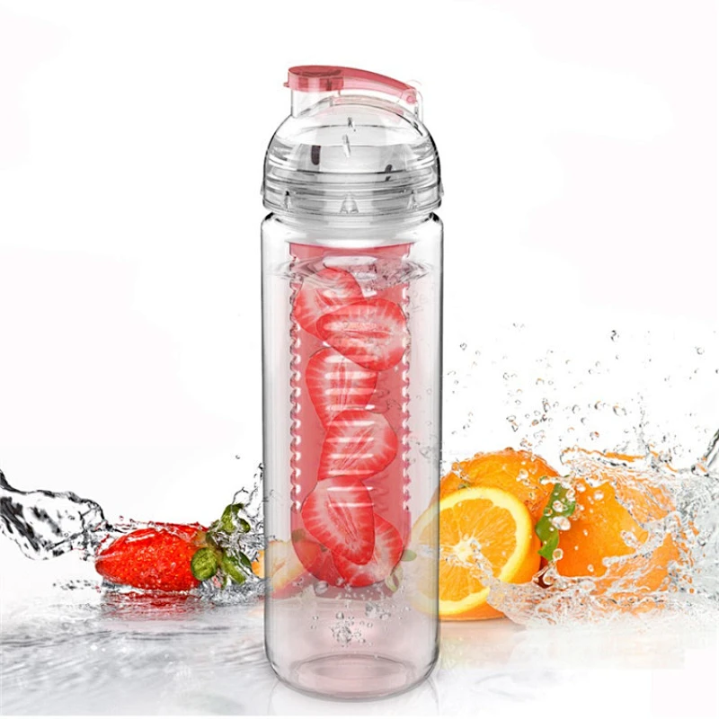 Botella plástica del deporte de la coctelera botella de agua material de tritan / botellas de agua plásticas vacías de la coctelera