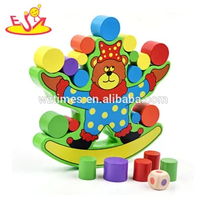 Reizendes buntes hölzernes Spielzeugbalancenstapelspiel für Kinder W11F071