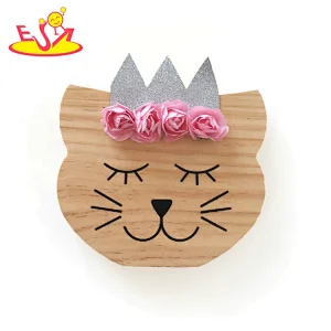 Most popular bear shape wooden ornament crafts for babies W02A364
