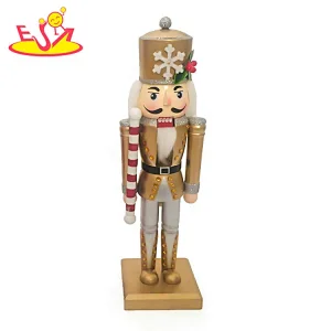 2019 New customize handcraft wooden nutcracker figurine for decor W02A345