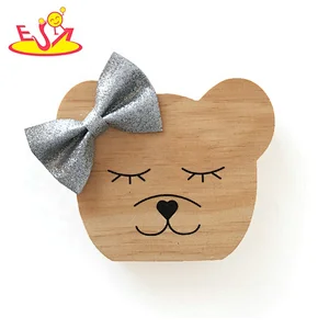 Best design funny animal wooden kids room decor with low price W02A362