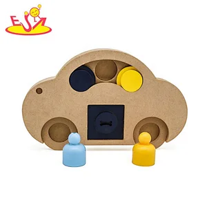 2019 New design interactive wooden dog food puzzle for wholesale W06F114