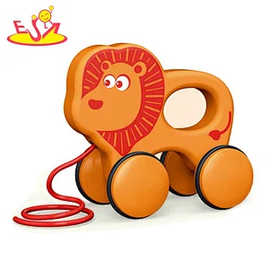 high quality preschool mini wooden lion pull toy for kids W05B200