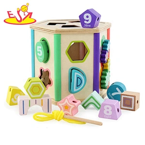 2020 New arrival preschool wooden activity box toy for toddlers W12D206
