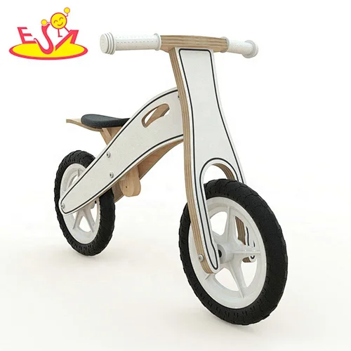 2021 Latest wooden balance bike for kids W16C309G