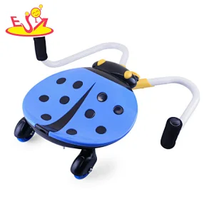 2021 New released colorful ladybug shape twist car wooden indoor walker for children W16A041B