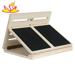 High Quality 4 Levels Inclined Pedal Stretcher Wooden Slant Board For Foot W01F100