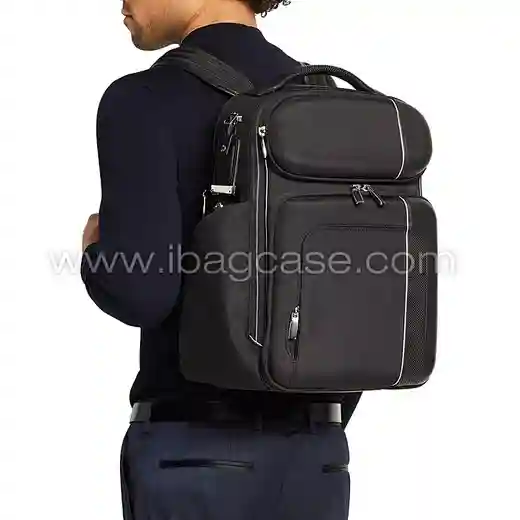 Travel Deluxe Arrive Backpack