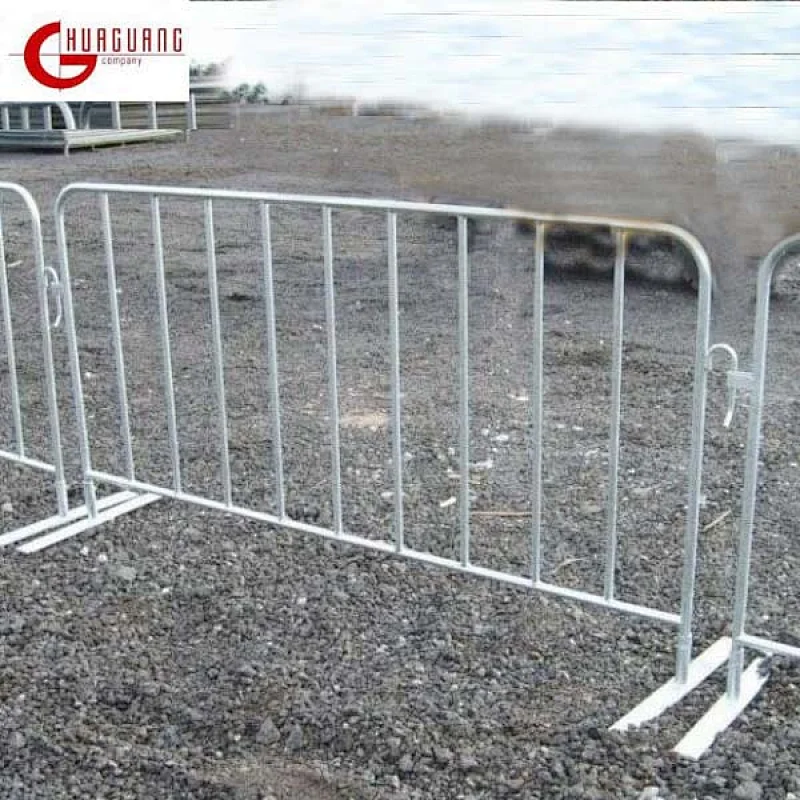 crowed barrier