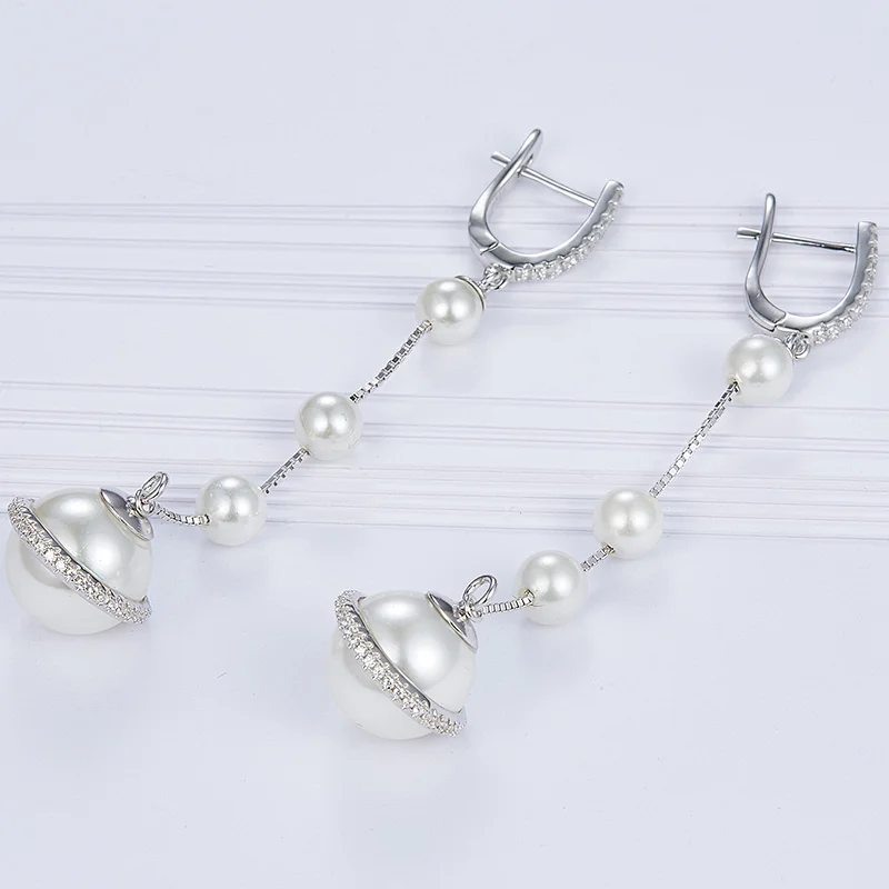 APM jewelry factory,APM earrings,Pearl spherical earth earrings,designer earrings,APM
