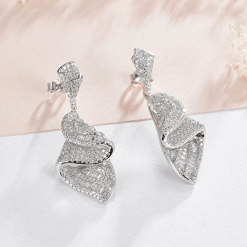 Shiny earrings jewelry,drop earrings,925 silver earrings,Inlay zircon,www.missgjewelry.com