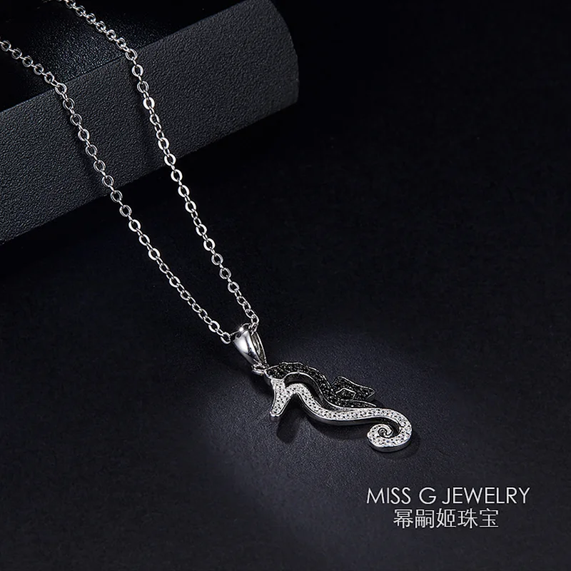 S925 Silver pendant exquisite cute little hippocampus diamond necklace pendant jewelry factory customization
