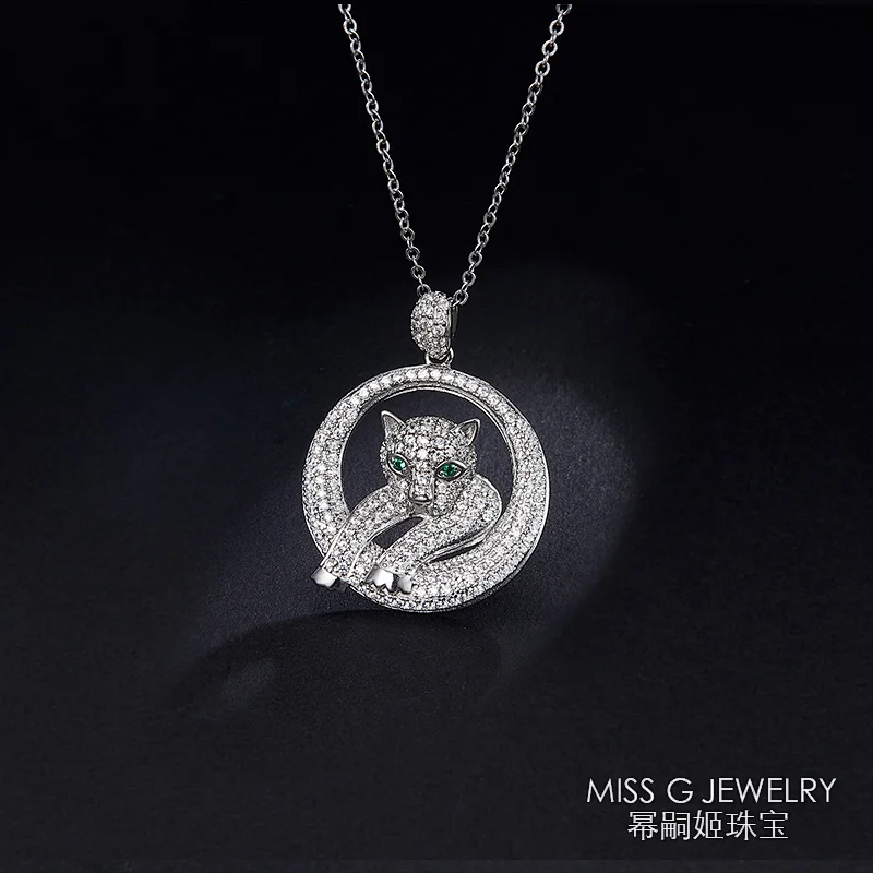 Hot-selling S925 round leopard with zircon features silver pendant jewelry factory custom wholesale