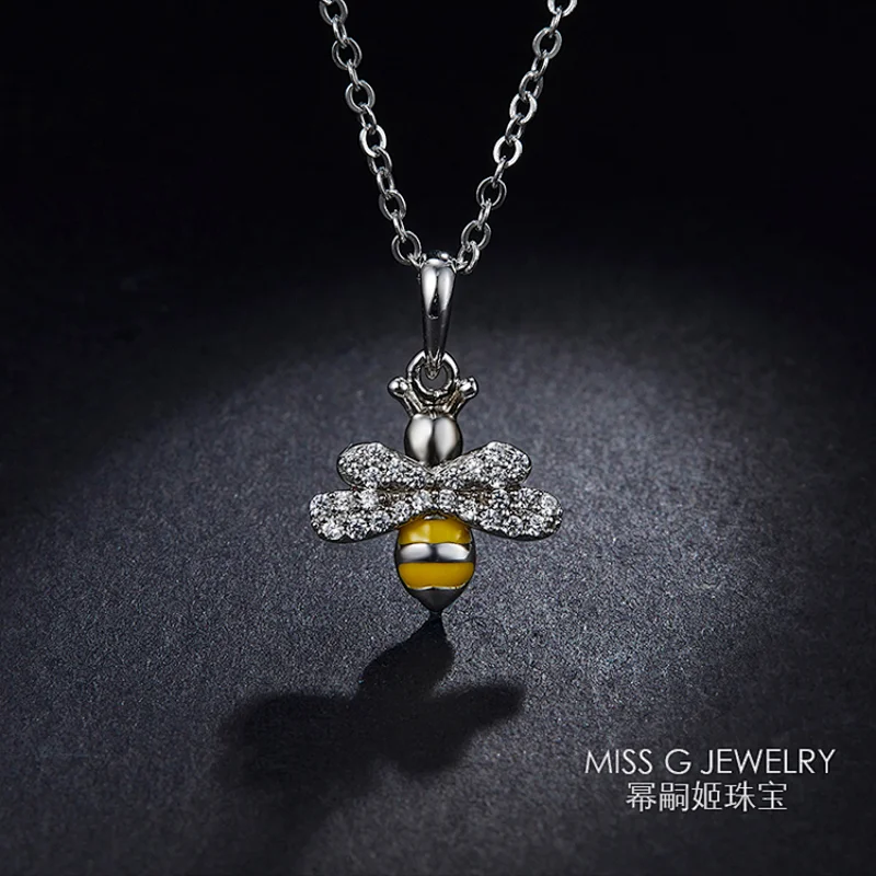 Zirconium inlaid bee Pendant OEM/ODM Jewelry Trade processing customized,Wholesale jewelry manufacturer