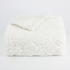 100% Polyester Hot Selling Quilted Rabbit Fur Throw For Bed