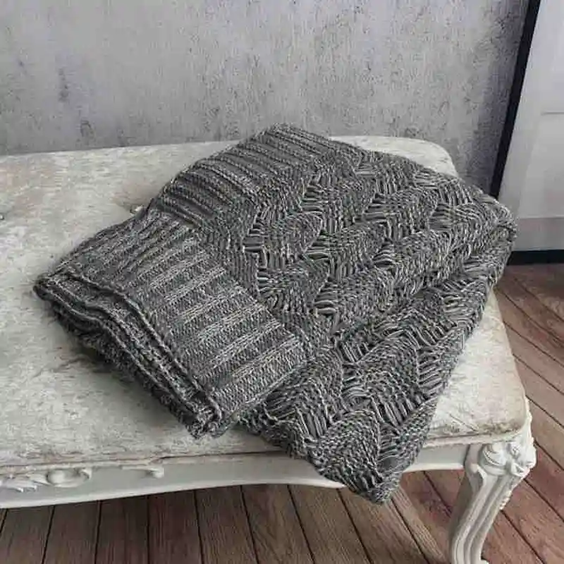 100% Acrylic Sofa Decorative Chunky Knitted Cable Throw