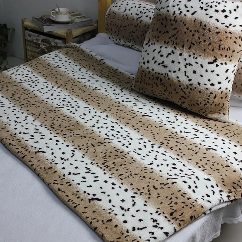 100% Polyester Sedex Audited Best Selling Coral Fleece Zebra Print Blanket