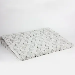 100% Polyester 3D Embroidery Quilted Super Soft Plush Faux Fur Throw
