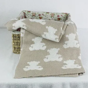100% Cotton Super Soft Hot Selling Bear Pattern Knitted Baby Blanket