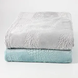 100% Polyester Solid Soft  Flannel Fleece Moroccan  Blanket