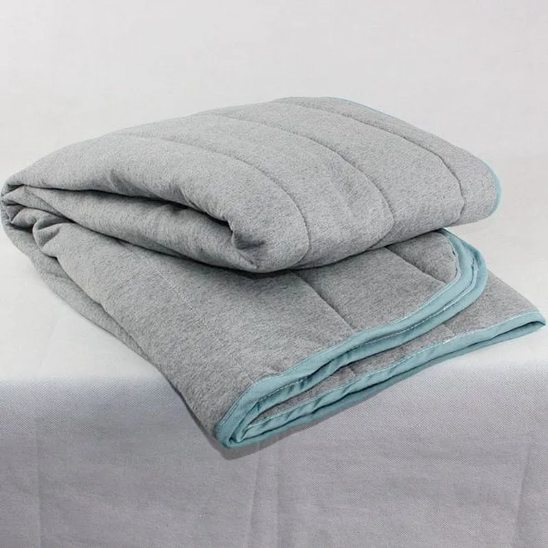 100% Organic Polyester Minky Eco-friendly Weighted Quilt  Blanket