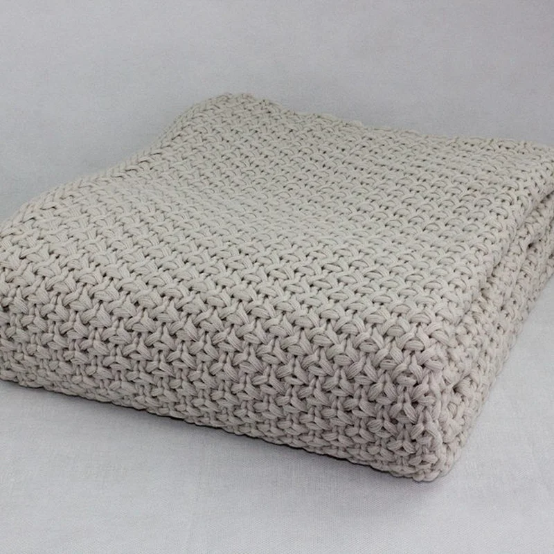 100% Acrylic Winter Heavy Chunky Handmade Sofa Blanket Knitted Cable Throw