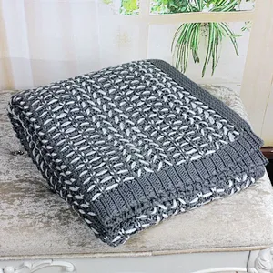 100% Acrylic Sofa Decorative Chunky Knitted  Throw
