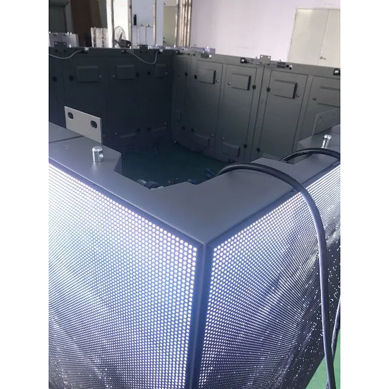 P6 outdoor full color advertising led display screen four-sided 90 degree P6 cube led display p6 stadium cube rental led display