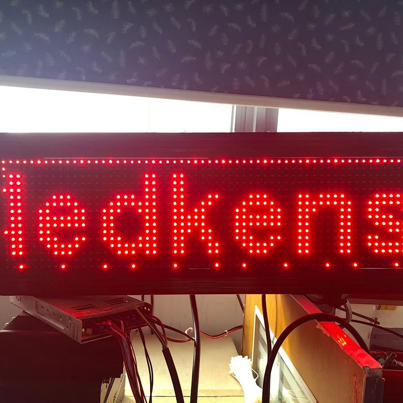 640mm*160mm P10 DIP Single Color Non-waterproof Led Message Sign