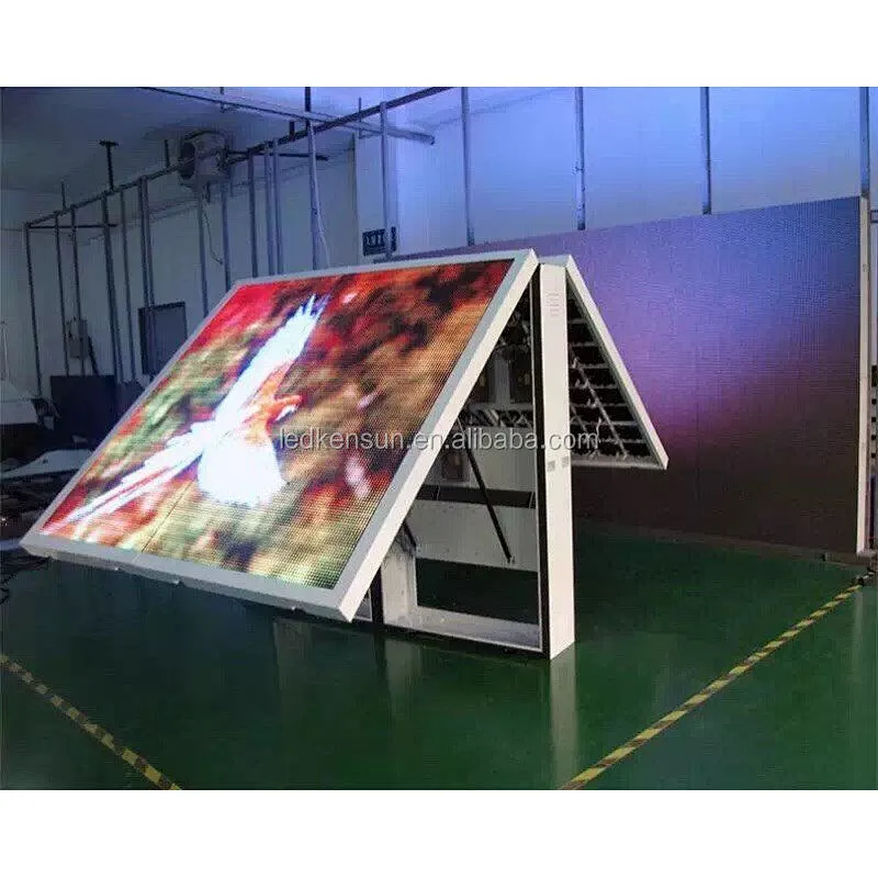 MBI5024 DC5V P5 Outdoor Double Sided LED Display Waterproof Full Color Iron 110V - 240V 6500nit
