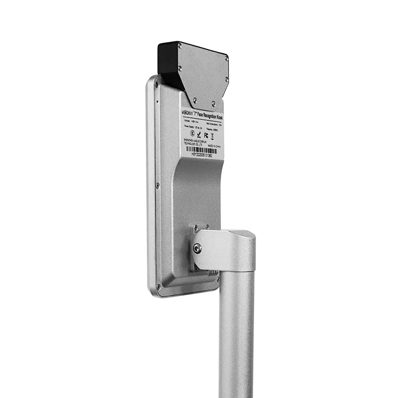 Non body touch to scan face recognizing temperature measurement