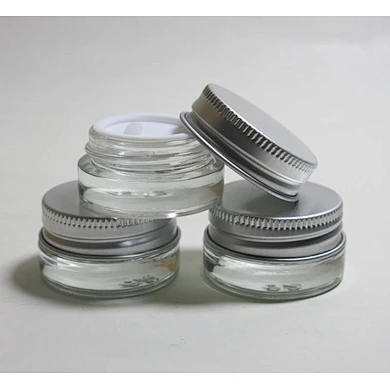clear plastic cosmetic container