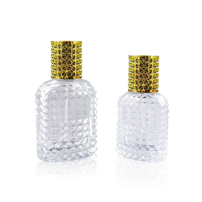Factory Wholesale High Quality Design 30 ml 50ml Empty Spray Glass  Refillable Perfume Bottle With Plastic Cap Pump Head