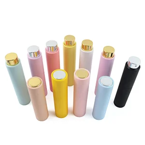 Low Moq 8ml 10ml Matte Macaron Small Perfume Atomizer Vial Sample Glass Bottle Refillable Twist Up Atomize Aluminumr Cap Perfume Bottle