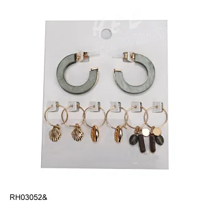 Earring