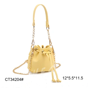 bucket bag