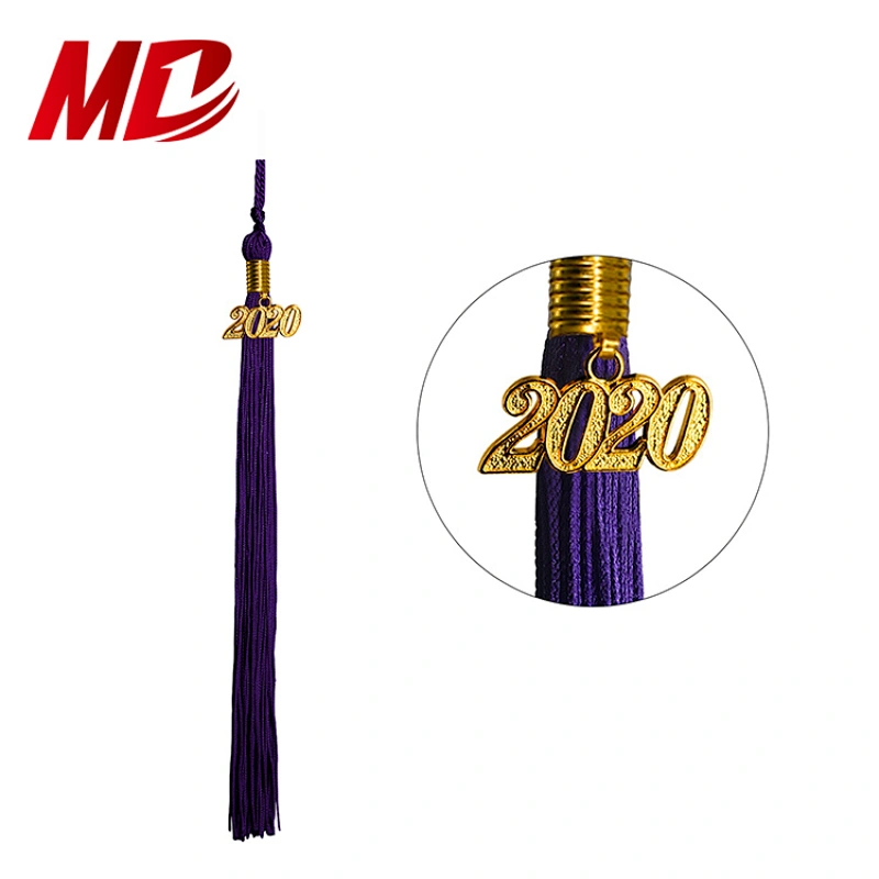 Customized Matte Graduation Gowns And Caps