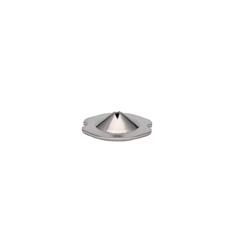 Disc fan nozzles