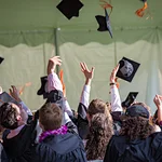 What’s the American Graduation Ceremony Culture?