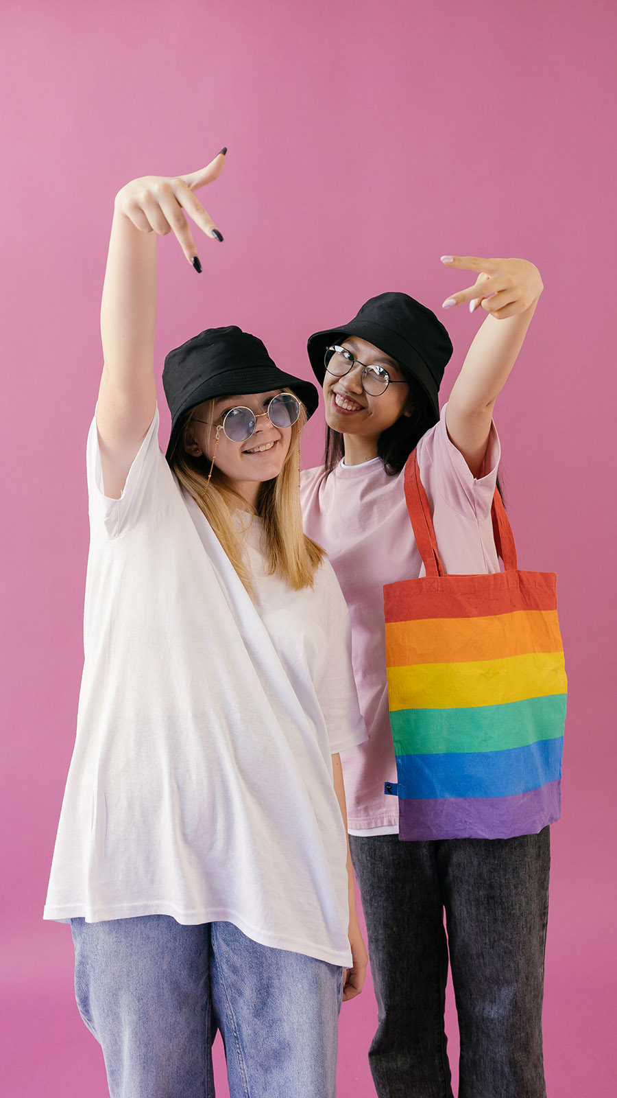 Why tote bag is important for women Dongguan Xinhui Accessories Ltd