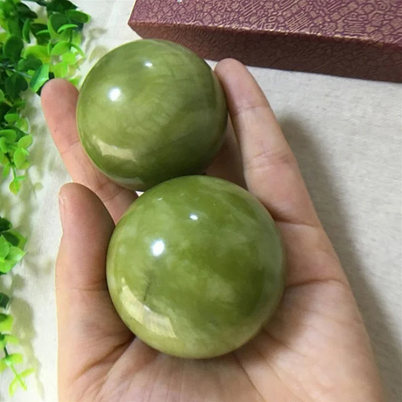 Xiuyu Jade Green Health Gift Natural Stone Massage Ball Meditation Exercise Stress Relief Handball Fitness Ball