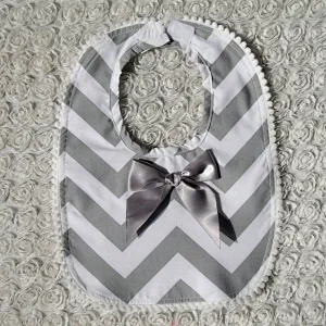 New arrival soft fancy baby bibs with snaps