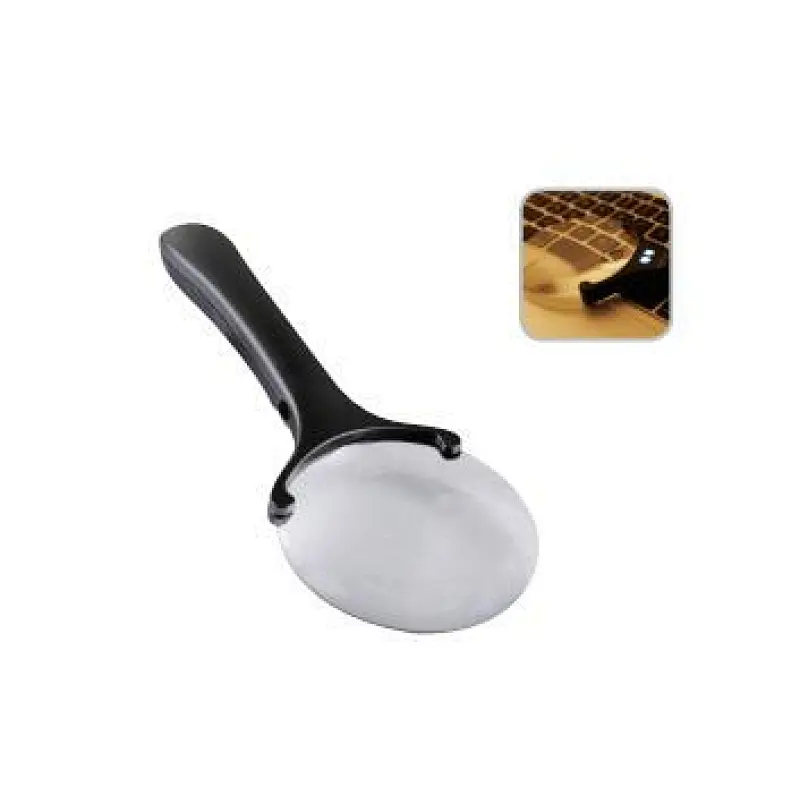 Magnifier with LED